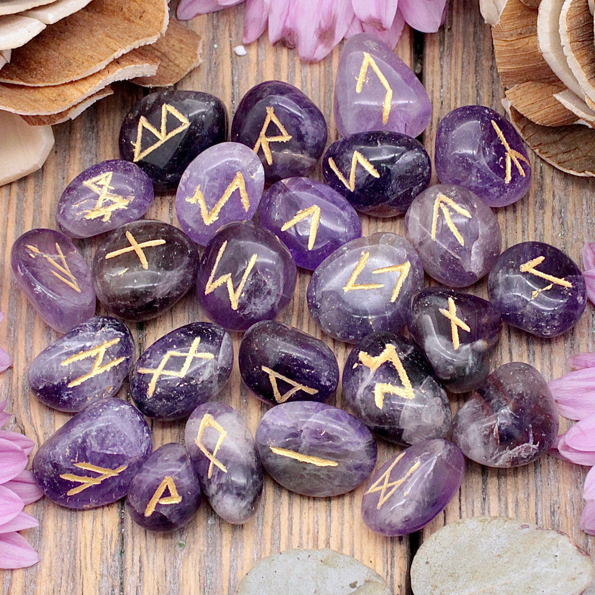 Chevron Amethyst Runes Set