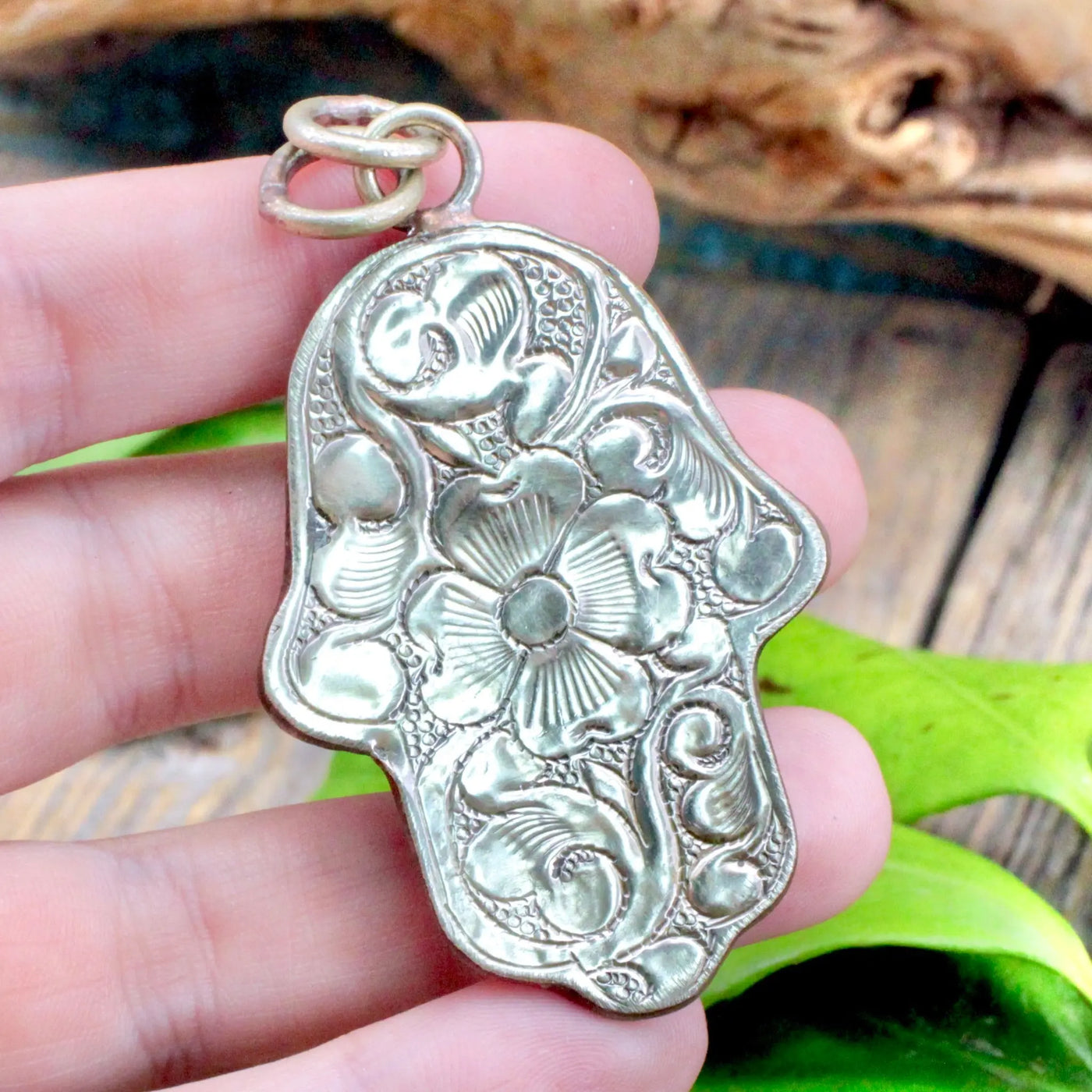 Mother of Pearl Hamsa with Evil Eye Pendant - Small