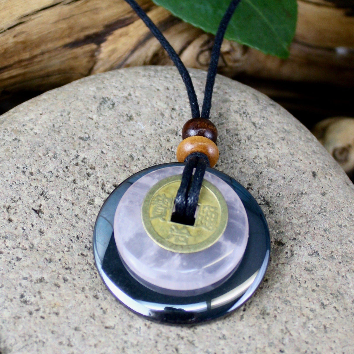 Hematite and Rose Quartz
Earth & Art